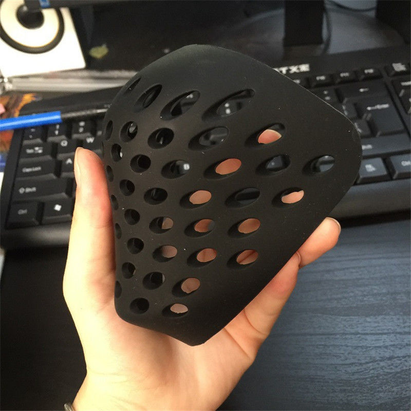 Maschera in silicone rosso ner - Silicone Mask Bracket recensione e prezzo
